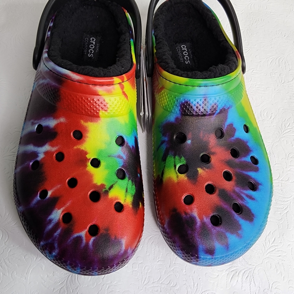 Crocs Classic Faux Fur Lined Multicolor Tie Dye Mens Size 10 Womens Size 12 NWT - Picture 2 of 10